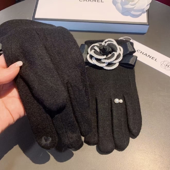 <AUTHENTIC>Chanel Camellia Wool Gloves Black - Picture 5 of 7